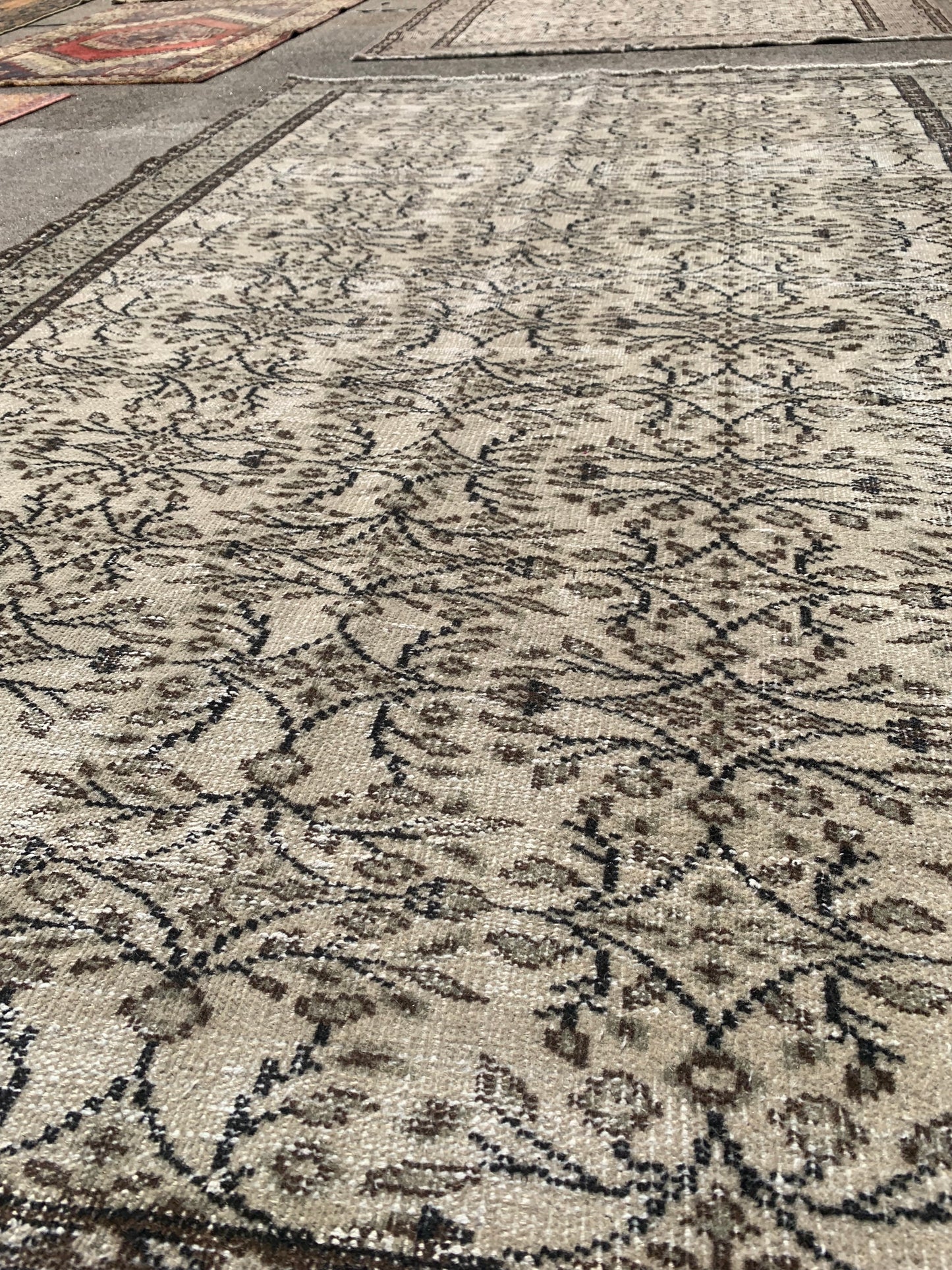 Turkish Area Rug 8’7 x 5’4