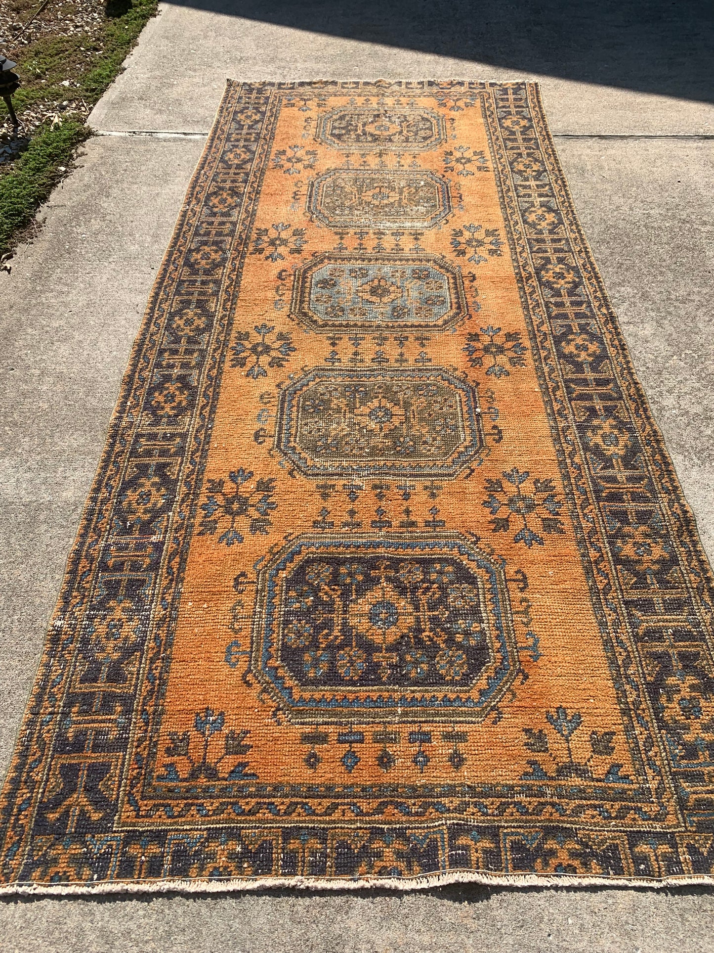 Turkish Rug 10’6 x 4’7